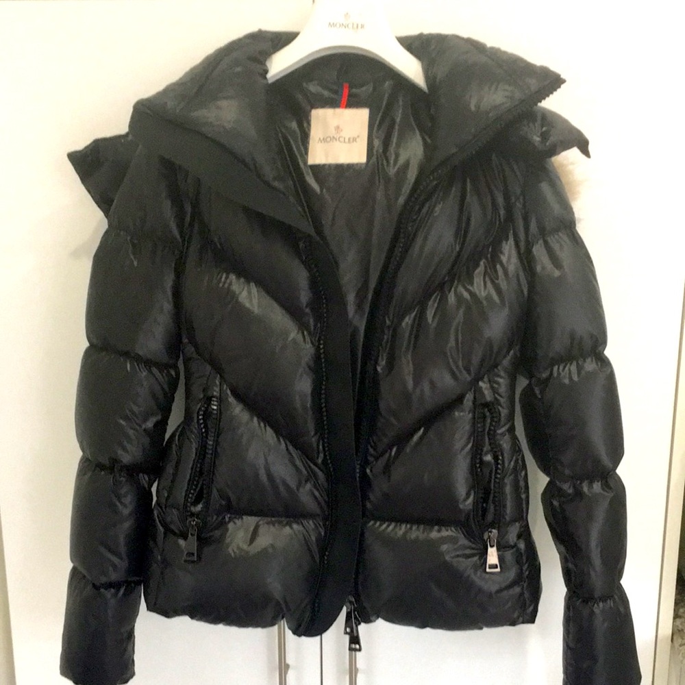 🔺SOLD🔺MONCLER Black Ribaudfur down jacket Hood COMES WITH RECEIPT - Picture 4 of 17